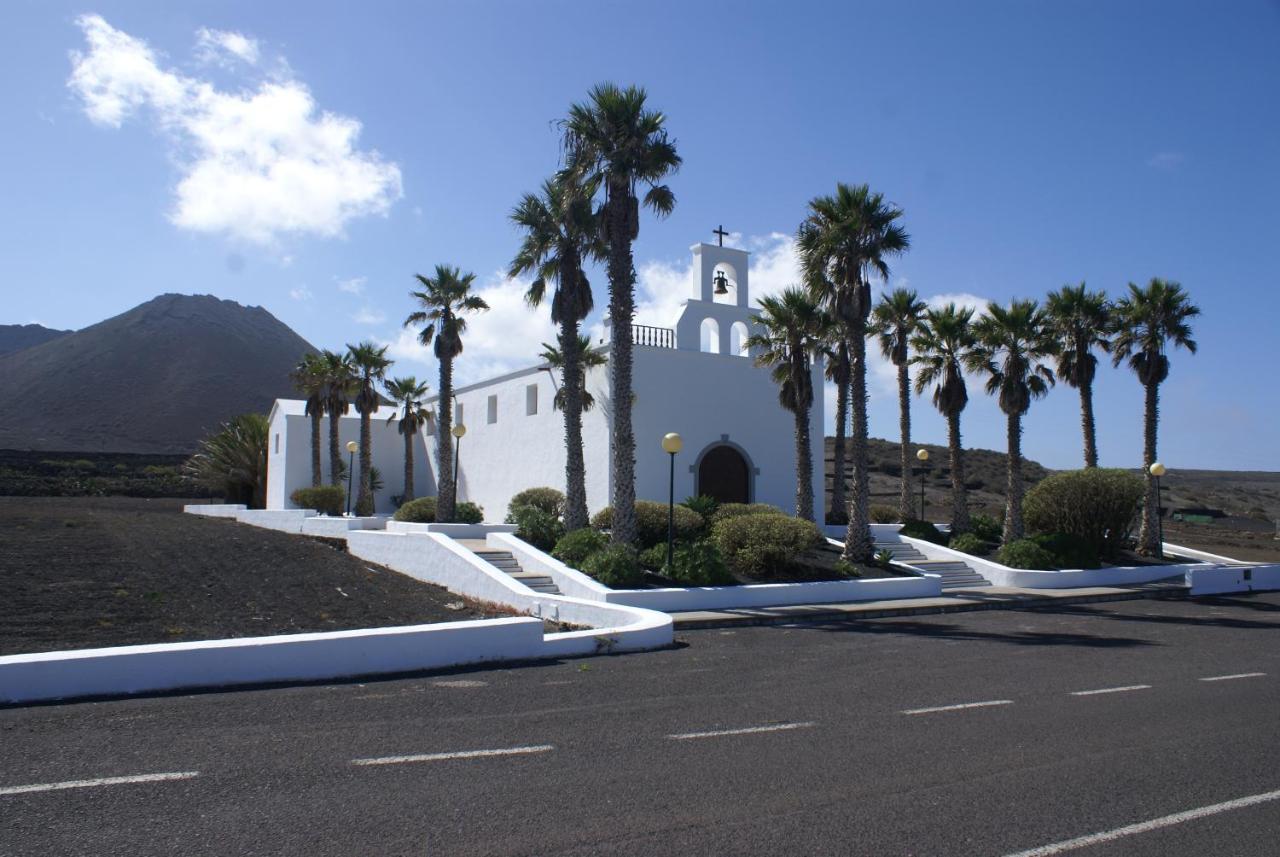 Casa Machin Apartment Famara Exterior photo